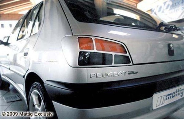 Rücklichtabdeckungen carbon für Peugeot 306